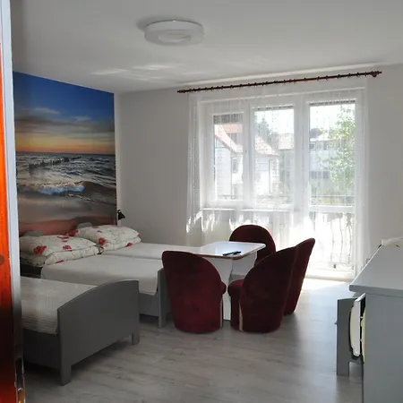 Pokoje Goscinne U Kasi Kolobrzeg Exterior photo